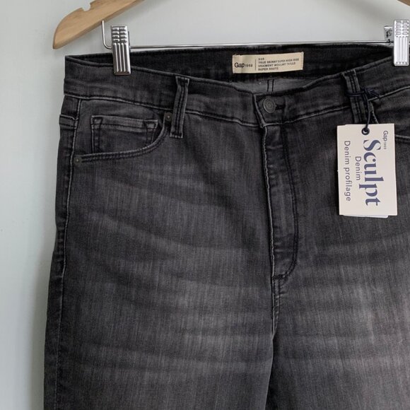 NWT 1969 Gap True Skinny Super High Rise Sculpt jeans 33 / 16 Reg - Picture 7 of 15